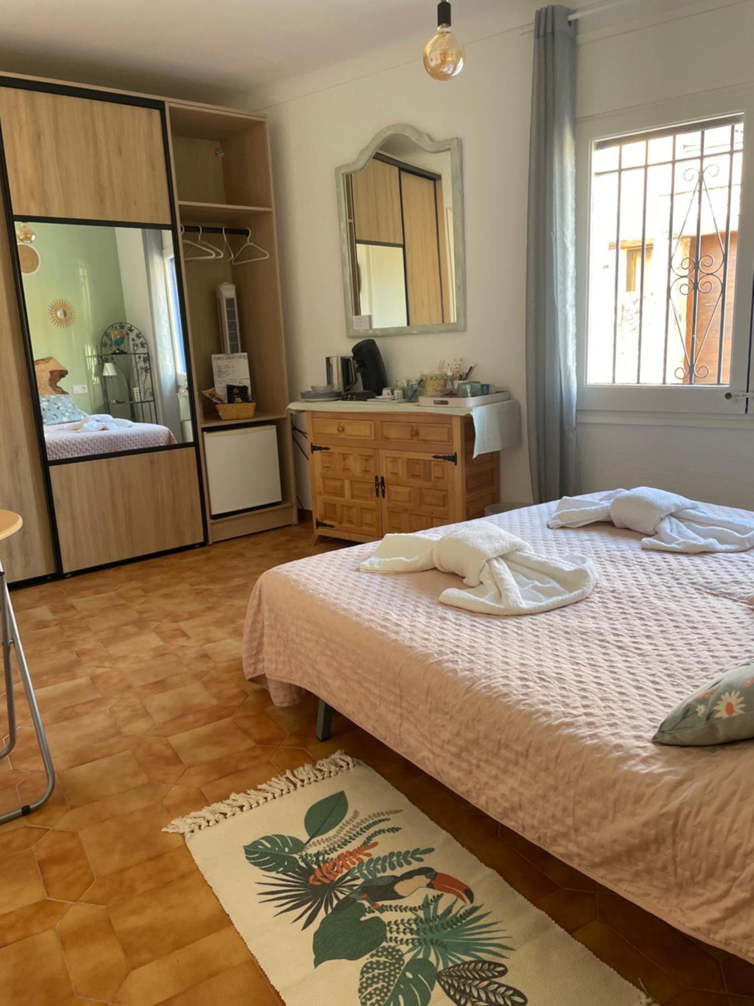 Douce Pause Hotel Darnius Ngoại thất bức ảnh