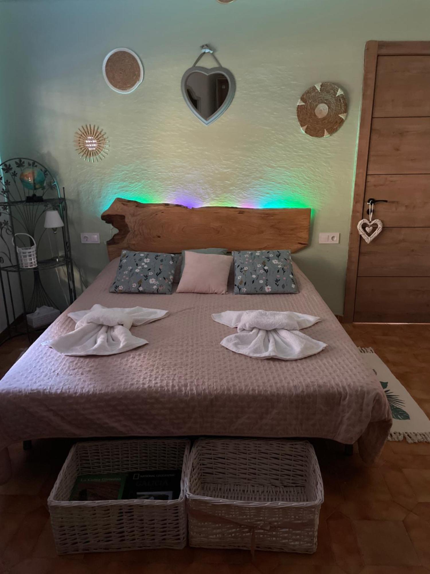 Douce Pause Hotel Darnius Ngoại thất bức ảnh